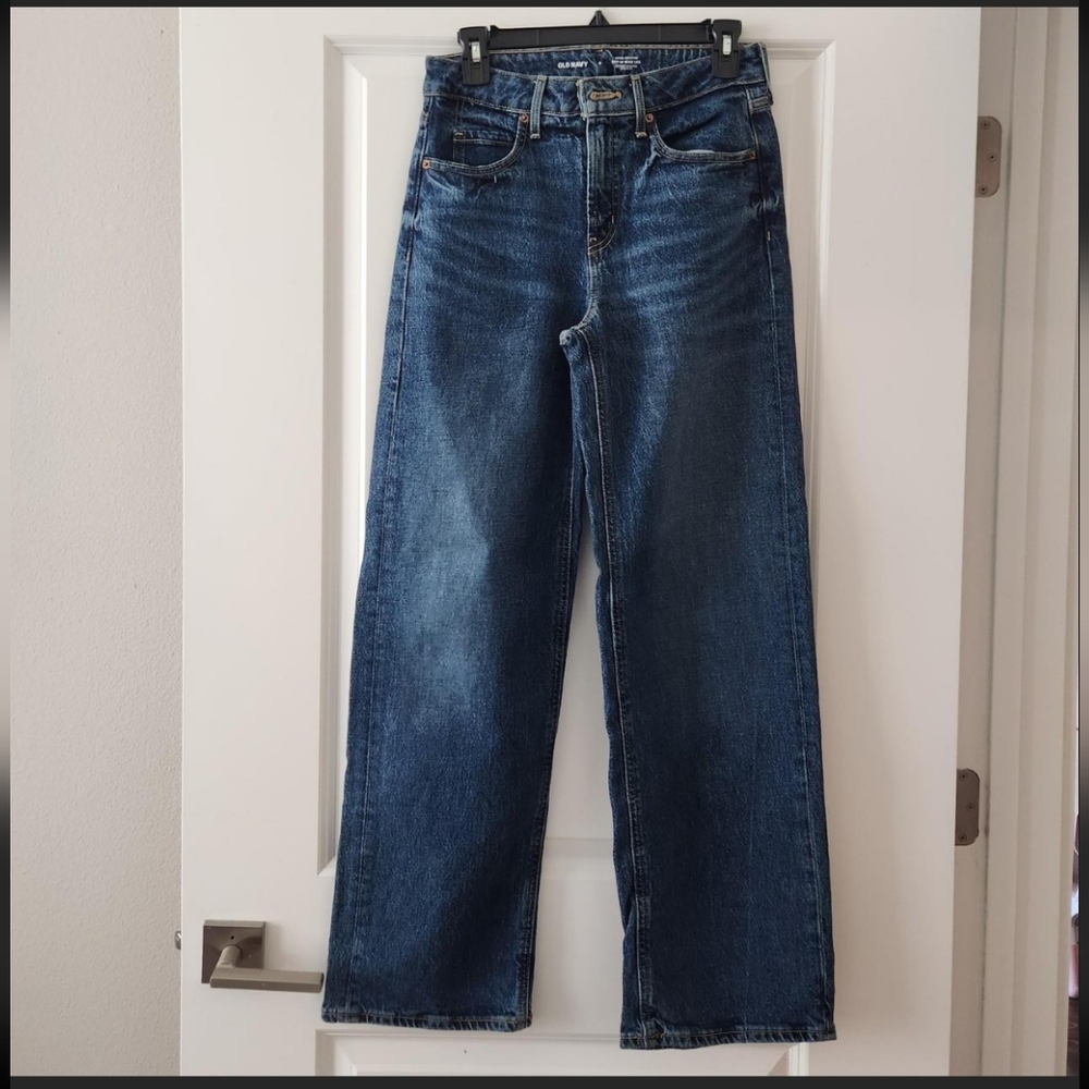 Old Navy Women's Straight Leg Blue Jeans
